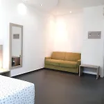 Ripamontibnb 3* Mediolan