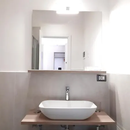 Ripamontibnb * ميلان